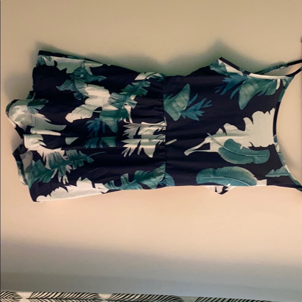 Romper tropical design